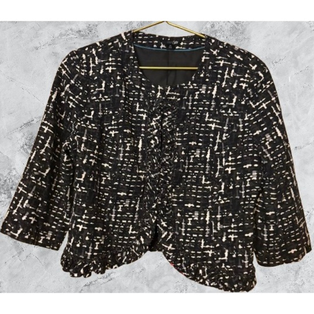 East 5th Womens XL Black White Abstract Ruffle Trim Cropped Open Front Jacket